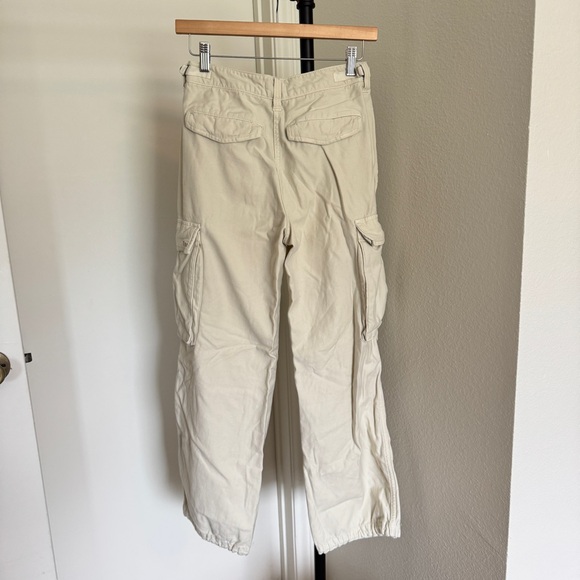 Aritzia cargo pants - Picture 4 of 4